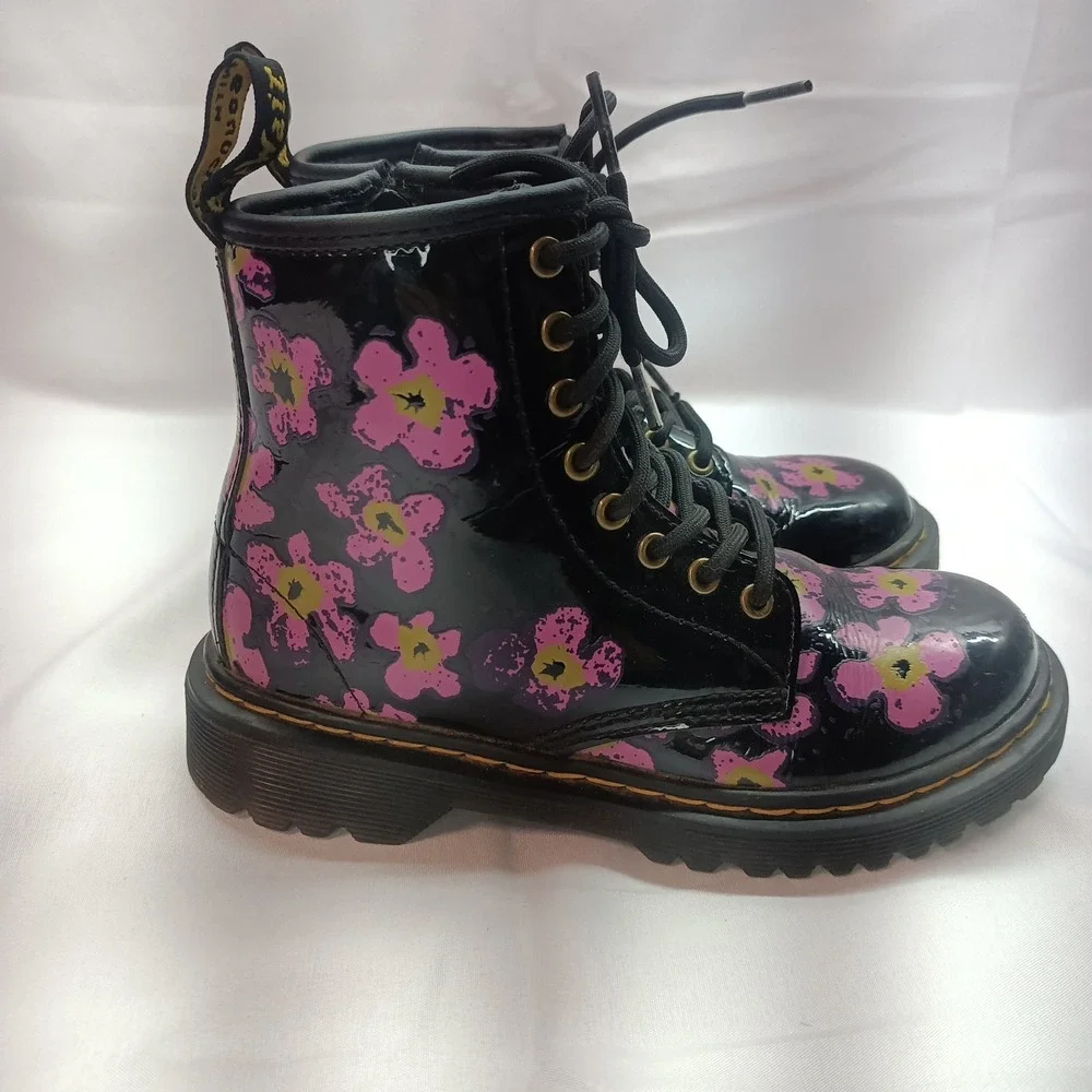Dr Doc Martens Combat‎ Boots Girls 13 Floral Pansy Black Patent Leather